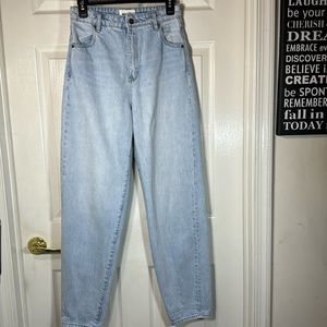 Rolla’s Me Again High Rise Light Wash Balloon Leg Jeans Size 27
